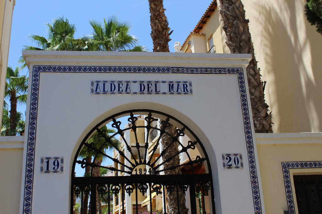 Aldea Del Mar Torrevieja Exterior foto